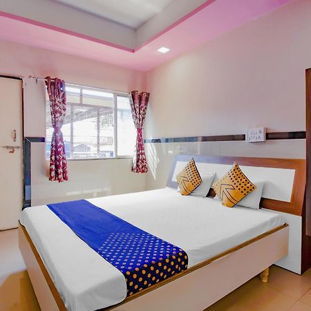 Spot On Indirasagar Executive Hotel Colhapur Exterior foto